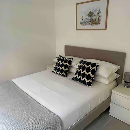 Daire 1er - Chic One-bedroom With Parking - Stayinantibes Antibes