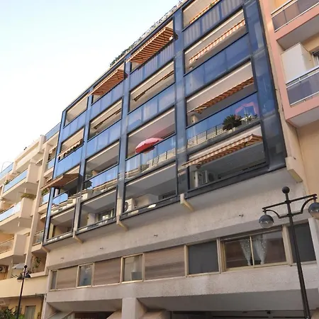 1er - Chic One-bedroom With Parking - Stayinantibes Appartement *
